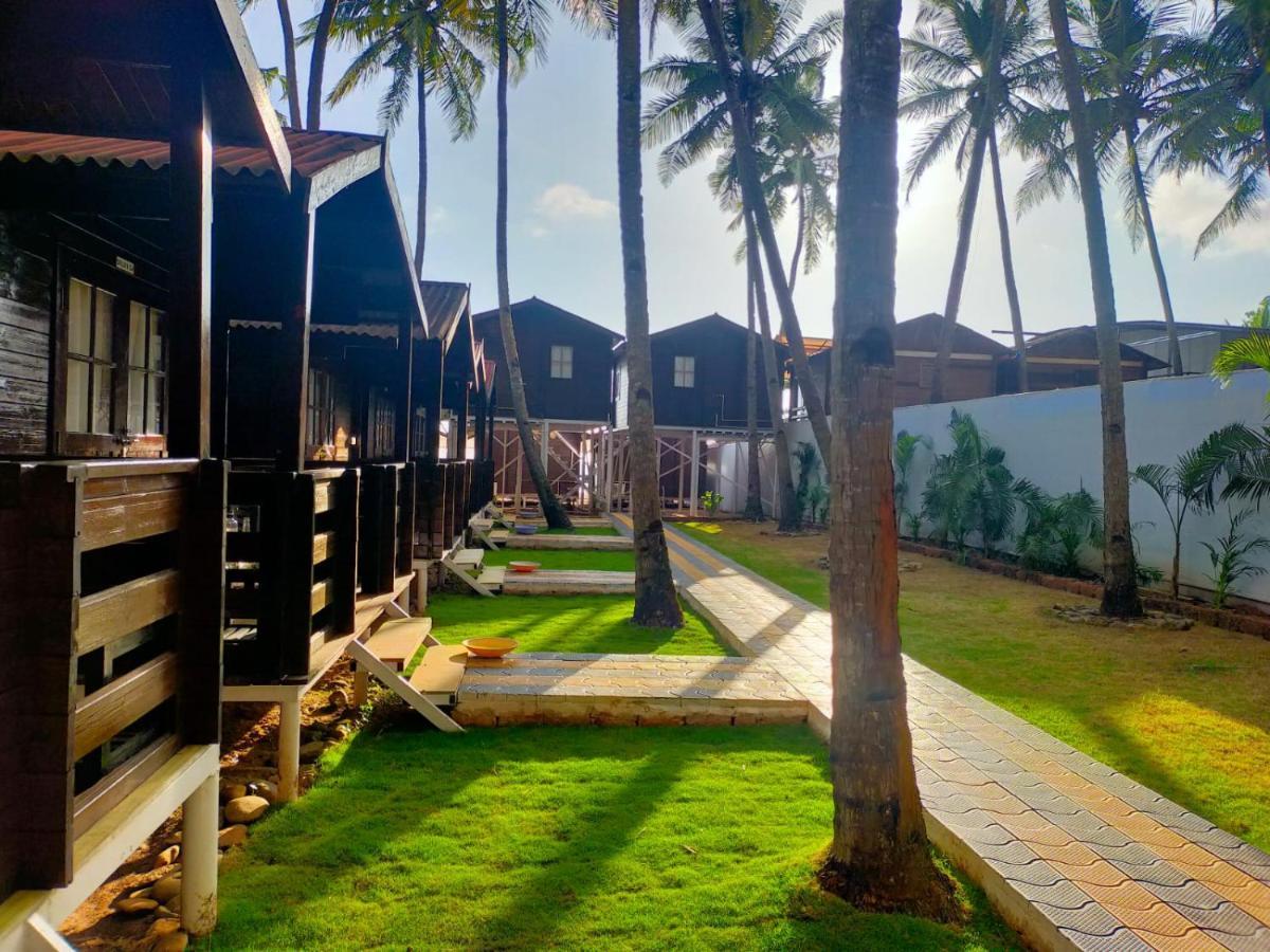 Agonda Palm Beach Resort Екстер'єр фото